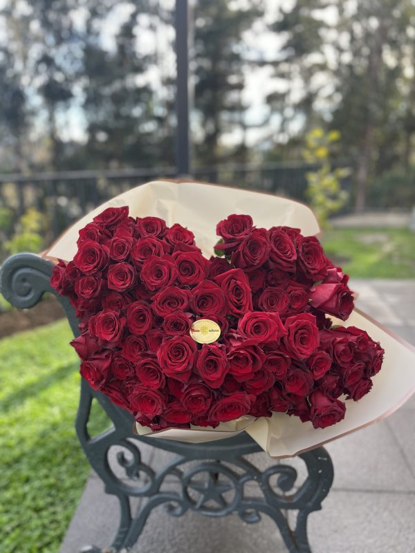 ramo de 100 rosas rojas flores y sabores